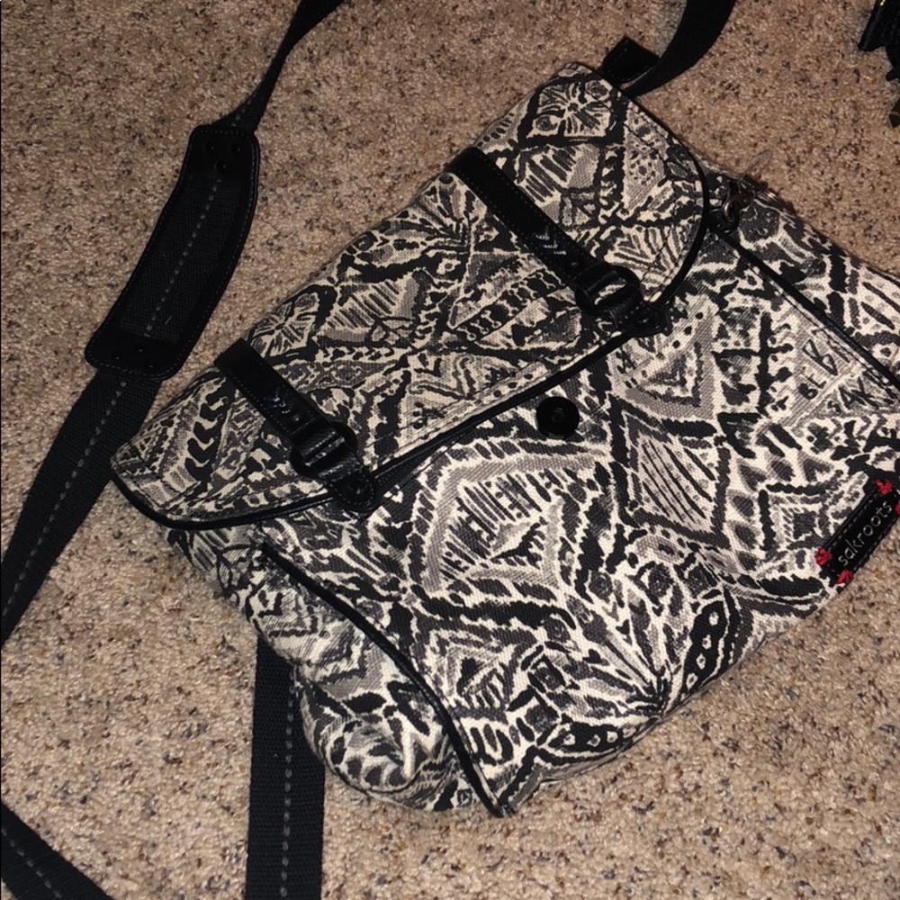 Sakroots BACKPACK/CROSS BODY BAG+ matching wallet!